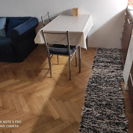 Coronation Apartment Bratislava Eksteriør bilde